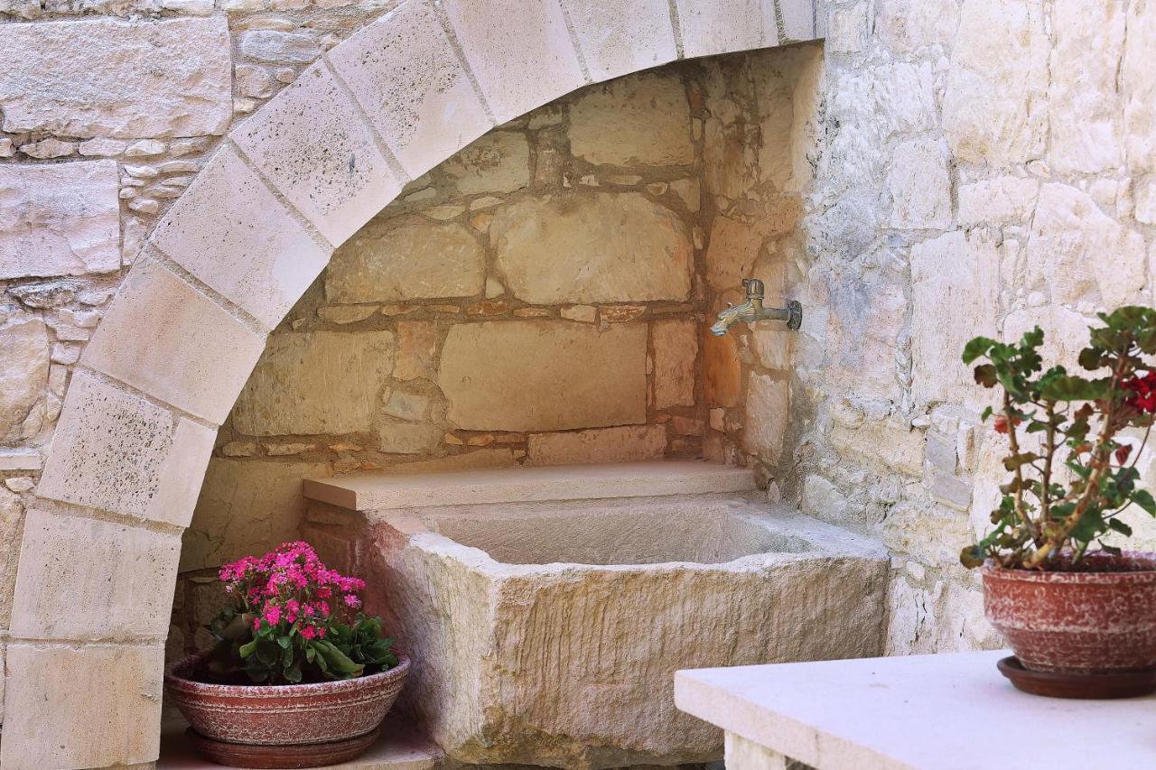 Kantara House - A Rural Retreat Of Comfort & Class! Arsos Eksteriør bilde